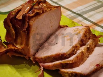 Kiauliena, kepta šoninėje pagrindine nuotrauka