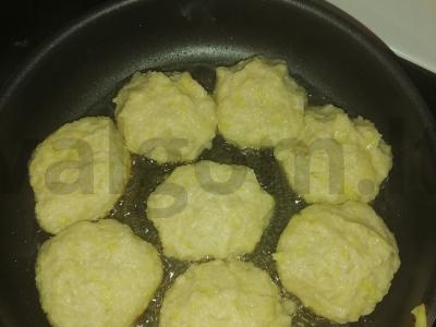 Naminiai kopūstų kotletai Žingsnis 4