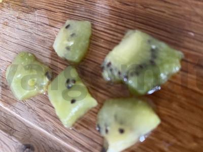 Vaisių kanapės su kokoso drožlėmis Žingsnis 3