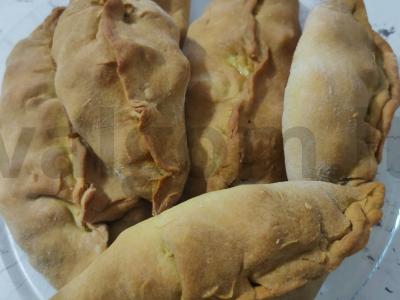 Bukenai su bulvėmis pagrindine nuotrauka