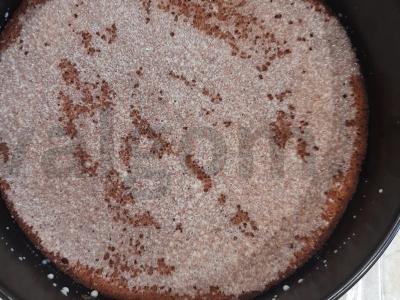 Prašmatnus "Kinder" pieno gabalėlių tortas. Žingsnis 6
