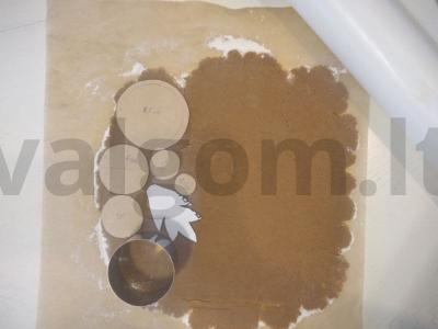 Imbieriniai sausainiai "Varpeliai" Žingsnis 2