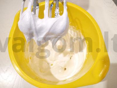 Imbieriniai sausainiai "Varpeliai" Žingsnis 3