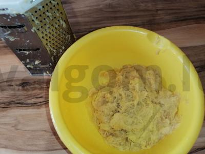 Bulvių ir avižinių dribsnių paplotėliai su dešra Žingsnis 2