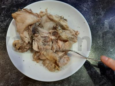 Vištienos sriuba su raugintais kopūstais Žingsnis 2