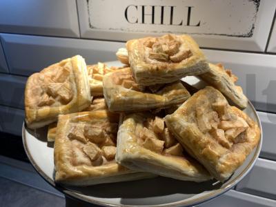 "Ką nors prie arbatos". pagrindine nuotrauka