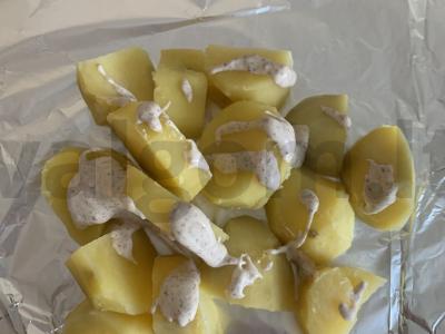 Bulvės medžio anglies padaže Žingsnis 3