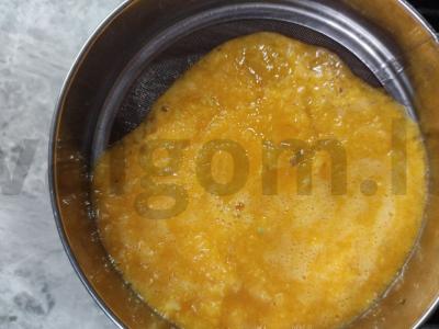 Panna cotta su mandarinais ir baltuoju šokoladu Žingsnis 5