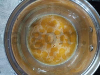 Panna cotta su mandarinais ir baltuoju šokoladu Žingsnis 6