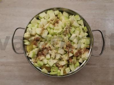 Troškinta triušiena su daržovėmis ir itališkomis žolelėmis Žingsnis 3