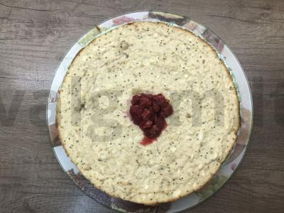 Sūrio pyragas su chia sėklomis pagrindine nuotrauka