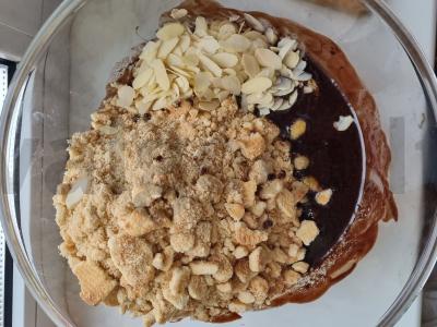 Šokoladinė dešra su virintu sutirštintu pienu Žingsnis 2