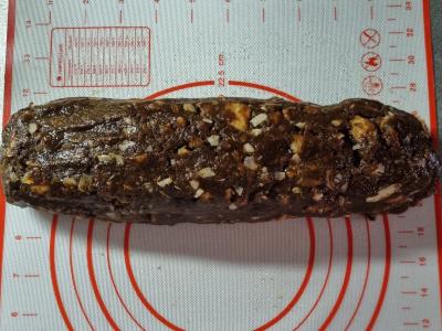 Šokoladinė dešra su virintu sutirštintu pienu Žingsnis 4