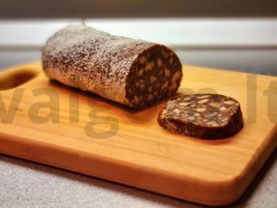 Šokoladinė dešra su virintu sutirštintu pienu pagrindine nuotrauka