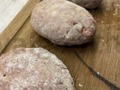 Kotletai pagal mėgstamiausią močiutės receptą Žingsnis 9