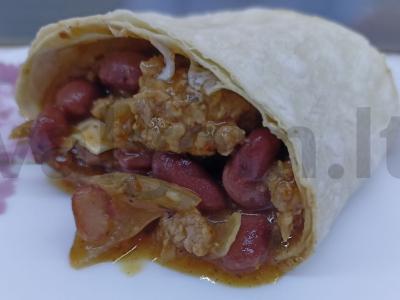 Sultingas pita burrito pagrindine nuotrauka