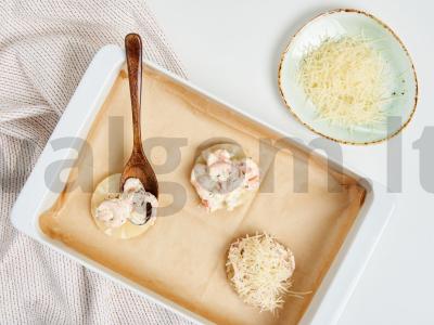 Ananasų užkandis su sūriu ir krevetėmis Žingsnis 2