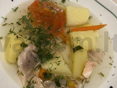 Lašišos galvos sriuba pagrindine nuotrauka