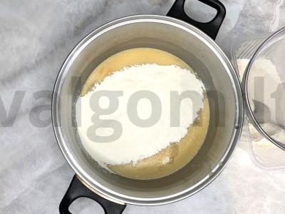 Cinamono ir cukraus bandelės Žingsnis 3