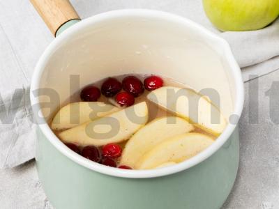 Spanguolių uogienė Žingsnis 1
