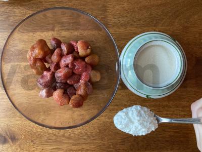 Skanus braškių džemas Žingsnis 1