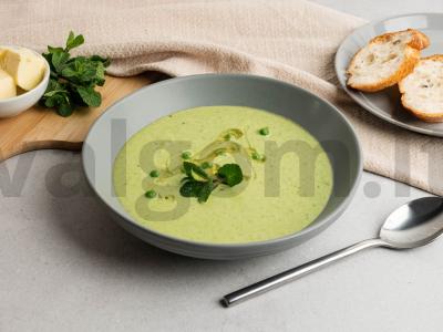Žaliųjų žirnelių sriuba su mėtomis Žingsnis 3