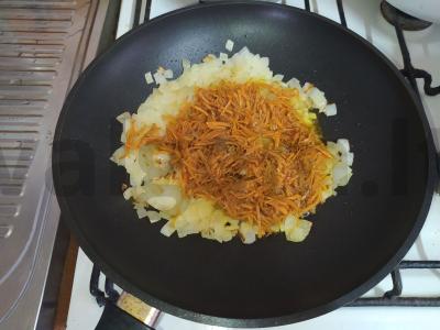 Solyanka "Kislyanka su bulvėmis". Žingsnis 3
