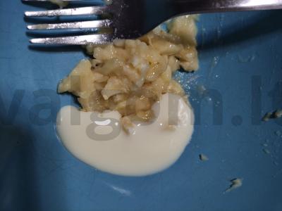 Stebuklingas vaflis su bananais ir sūdytais žemės riešutais Žingsnis 3