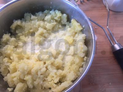 Vištienos kepenėlės aštriame grietinėlės padaže Žingsnis 9
