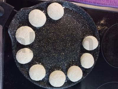 Purūs, skanūs sūrio pyragaičiai Žingsnis 5