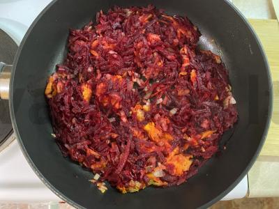 Skaniausi naminiai barščiai Žingsnis 3