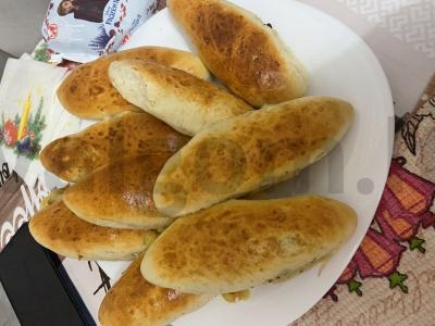 Bulvių ir svogūnų pyragai pagrindine nuotrauka