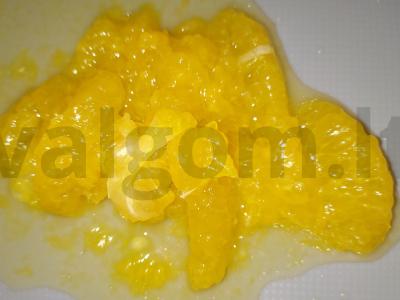 Citrusinių vaisių kokteilis su braškėmis Žingsnis 2