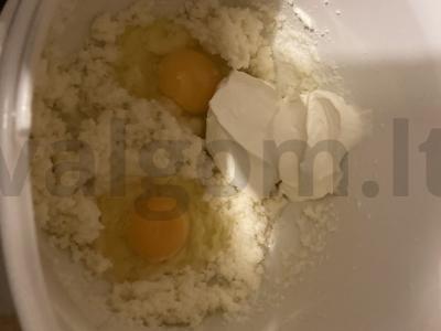 Šokoladiniai keksiukai su kokosų kremu Žingsnis 3