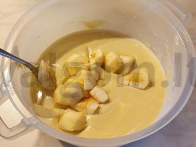 Obuolių keksas Žingsnis 5