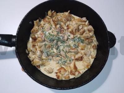 Grikiai su vištienos filė po švelniu padažu Žingsnis 3