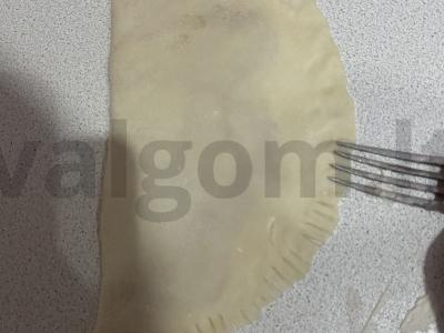 Naminiai labai skanūs chebureks Žingsnis 12