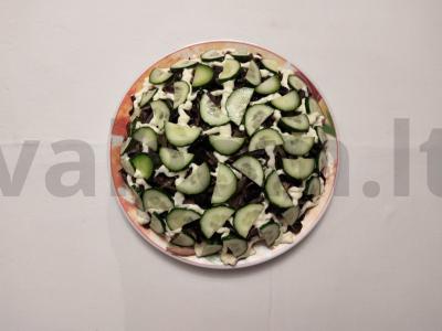 Grybų salotos su vištienos filė ir ananasais Žingsnis 3