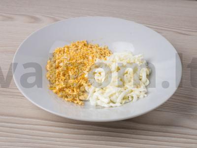 Greitos salotos su konservuota žuvimi ir ryžiais Žingsnis 2