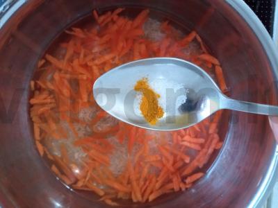 Basmati ryžiai su morkomis puode Žingsnis 3