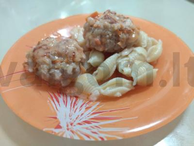 Mėsos kukuliai su padažu pagrindine nuotrauka