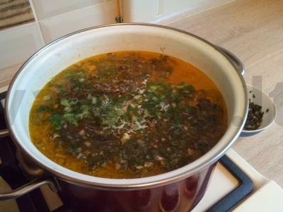 Naminiai žalieji barščiai su mėsos kukuliais Žingsnis 3