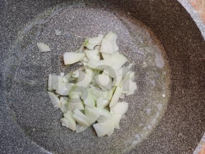 Gardūs spagečiai su vištienos krūtinėle Žingsnis 2