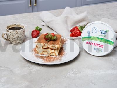 Tiramisu su maskarpone pagrindine nuotrauka