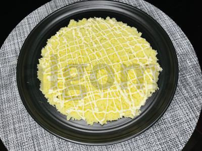 Salotos su konservuota rausvąja lašiša Žingsnis 2