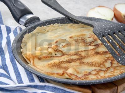 Alaus blyneliai su mėsa Žingsnis 1