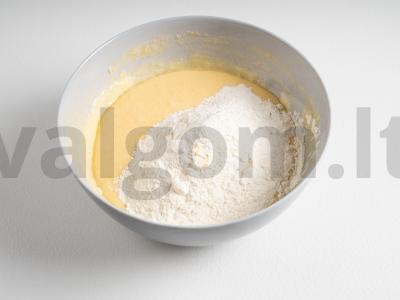 Citrininis keksas su grietine Žingsnis 4