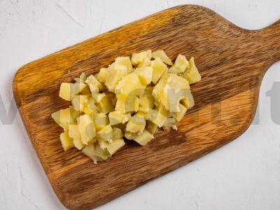 Salotos su poutassu ir saulėgrąžų aliejumi Žingsnis 1