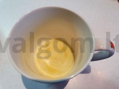 Bananų ir grietinėlės suflė Žingsnis 1