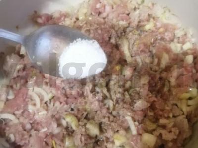 Flotsam makaronai su žaliaisiais svogūnais Žingsnis 4